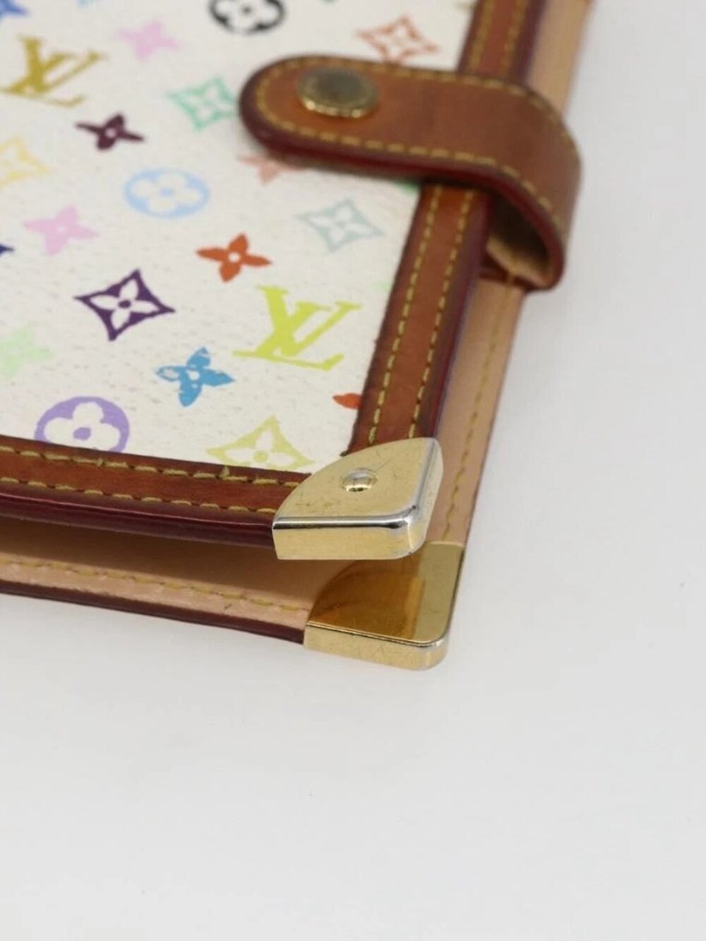 LOUIS VUITTON Multicolor Agenda PM Day Planner Cover White R21074 LV Auth 170796 - Picture 7 of 16